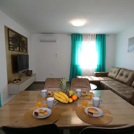 Apartment Mirjana