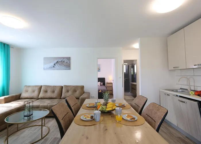 Mirjana Apartamento *