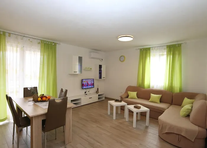Mirjana Apartamento Šilo