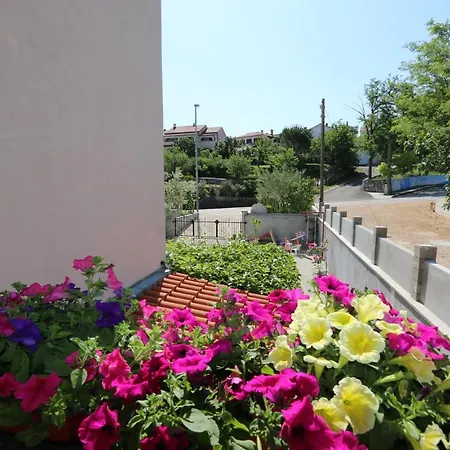 Mirjana Apartament Šilo