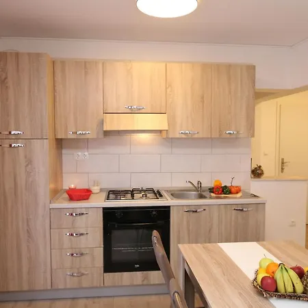 Mirjana Apartament *