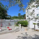 Mirjana Διαμέρισμα
